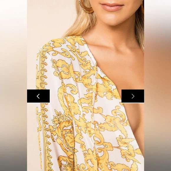 Superdown yellow and white bodysuit with bow - Picture 12 of 13